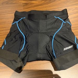 MEN'S BIKE SHORTS